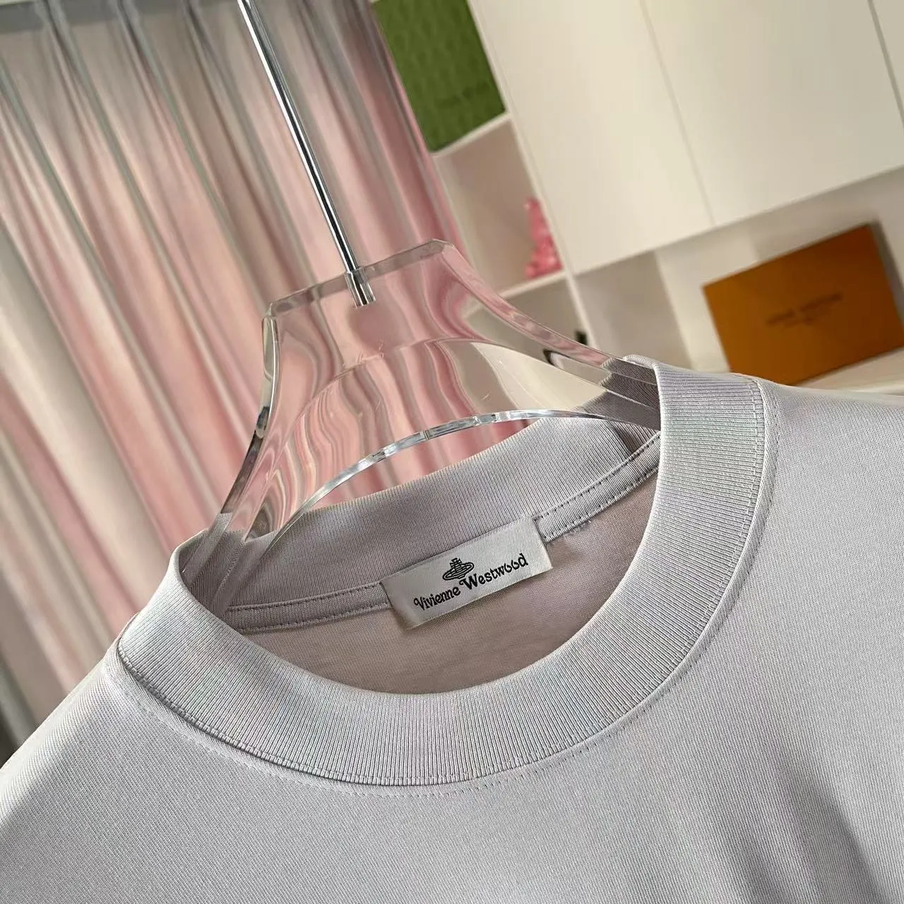 *Vivienne Westwood 2026 New Arrival logo g T Same Style Size：S M L XL XXL ：Black White Purple Gray